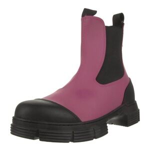 GANNI Chelsea boots